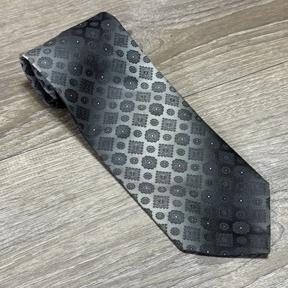 Wembley Handmade Luxury 100% Imported Polyester Neck Tie Made in USA 58